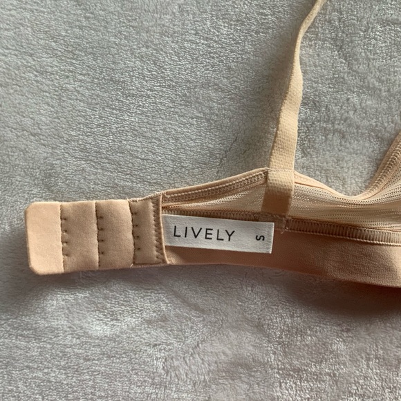 LIVELY The Mesh Trim Maternity/Nursing Bralette - Picture 12 of 13